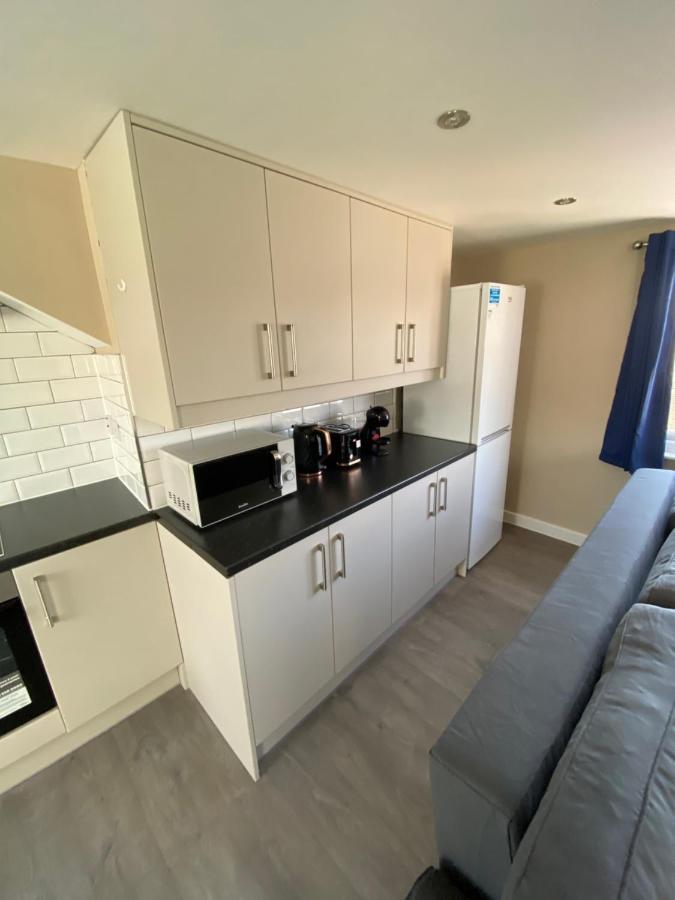 Stunning 1 Bedroom Flat In Wood Green London Exterior foto