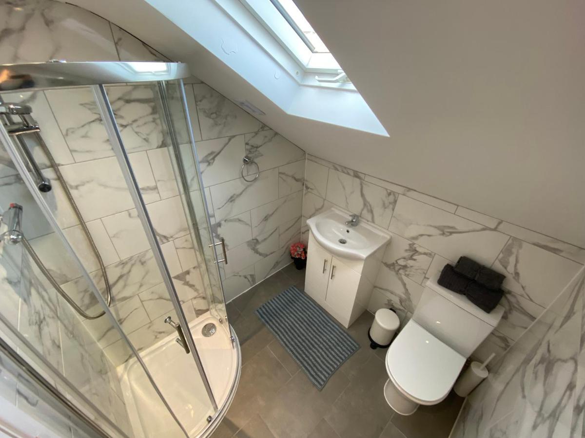 Stunning 1 Bedroom Flat In Wood Green London Exterior foto
