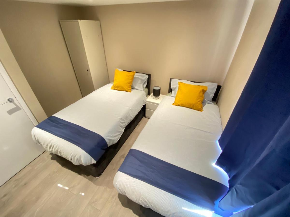 Stunning 1 Bedroom Flat In Wood Green London Exterior foto