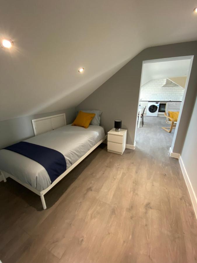 Stunning 1 Bedroom Flat In Wood Green London Exterior foto